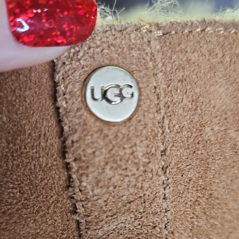 UGG Kasen tall Tan Suede Boots with White Fur Trim size 6 - Picture 4 of 11
